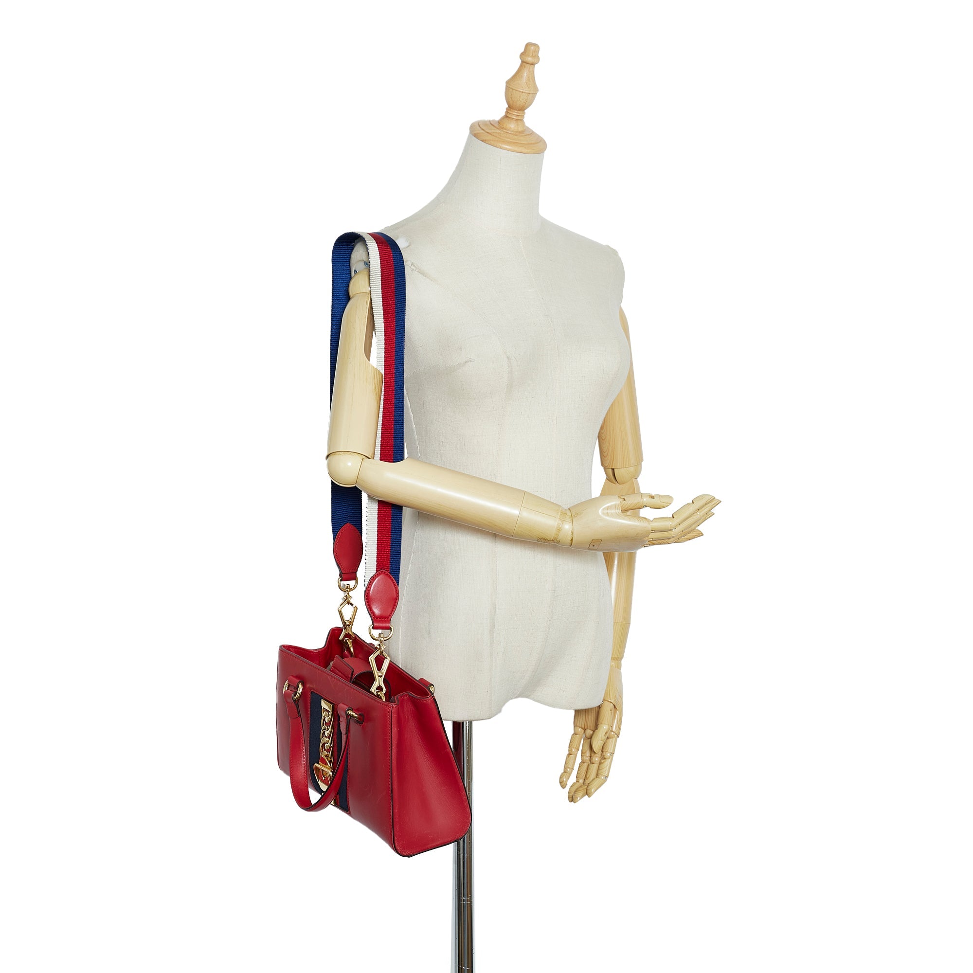 Pre-Owned Gucci Leather Red Unisex Calf Sylvie Authenticated Satchel (Good)