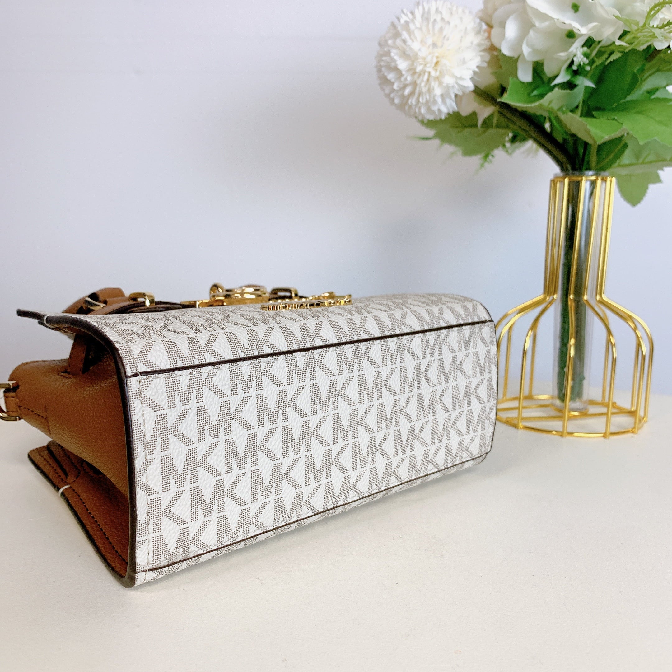 Michacl Kors XS in Signature Crossbody Hamilton 35H1GHMS0B Satchel VANILLA