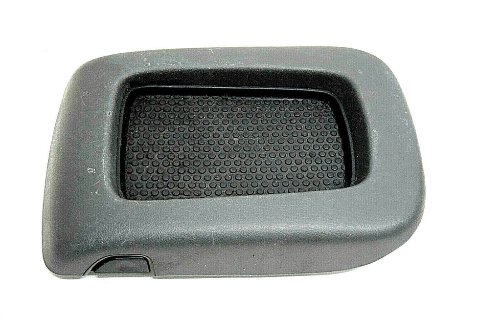 Lid 06 Tahoe Charcoal 03 Chevy Yukon Center 05 Console Silverado 04
