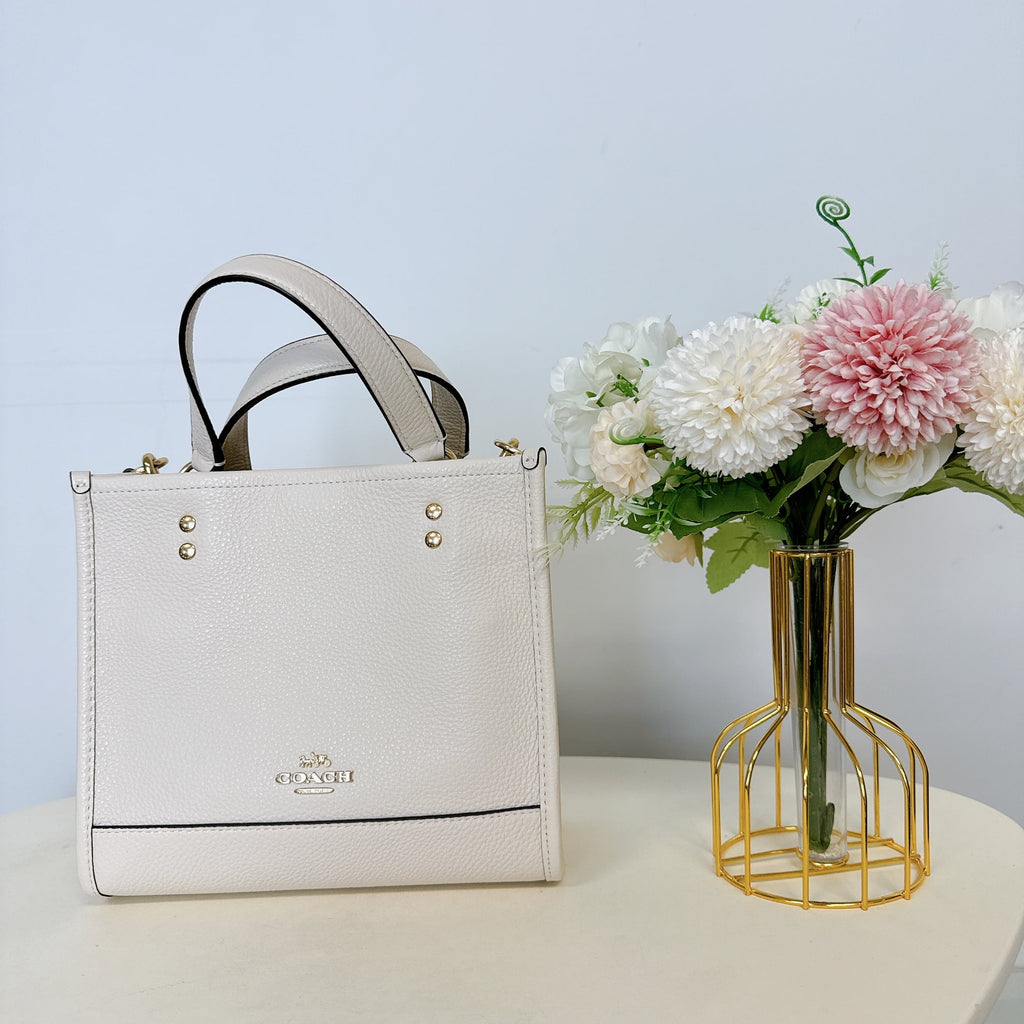 Coach 22 Tote Chalk CO971 Dempsey IN