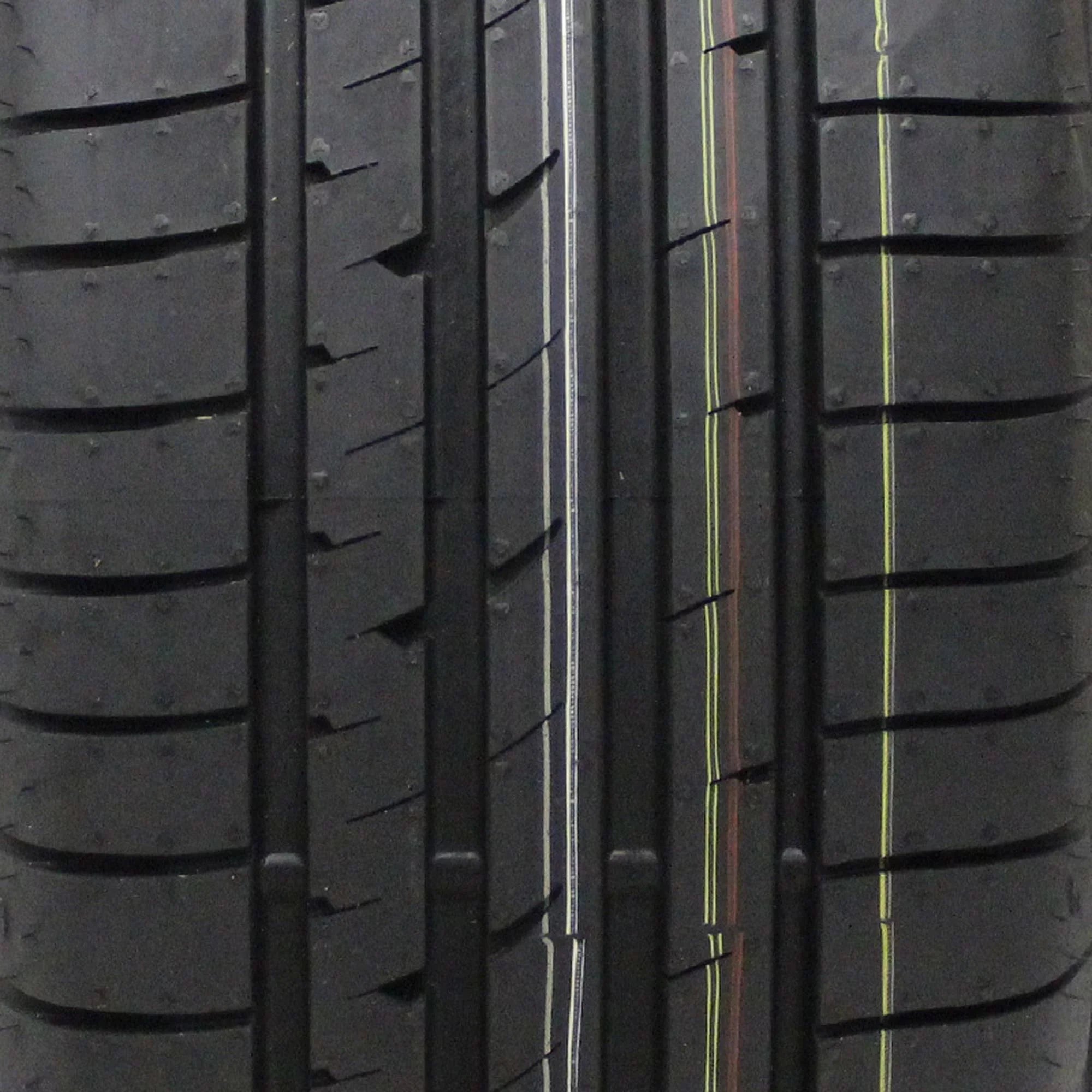 93Y Goodyear Performance XL Eagle 2 Tire ROF 225/40R19 F1 Asymmetric Passenger