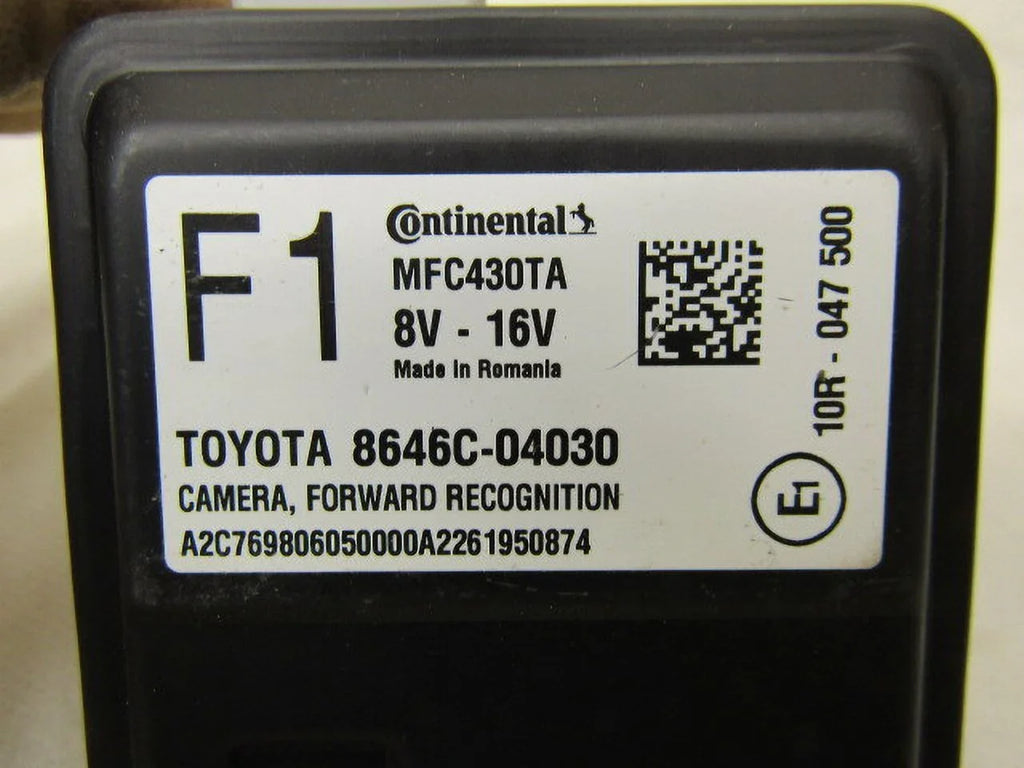 Toyota (Good) Departure Windshield 2018-2022 Pre-Owned Warning OEM Mounted Tacoma Lane LKQ Camera