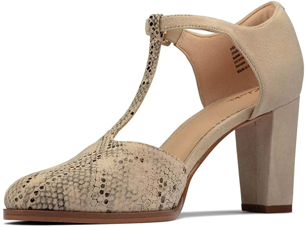 Adult Women Combi 26156390 Taupe Women Snake 6.5 CLARKS