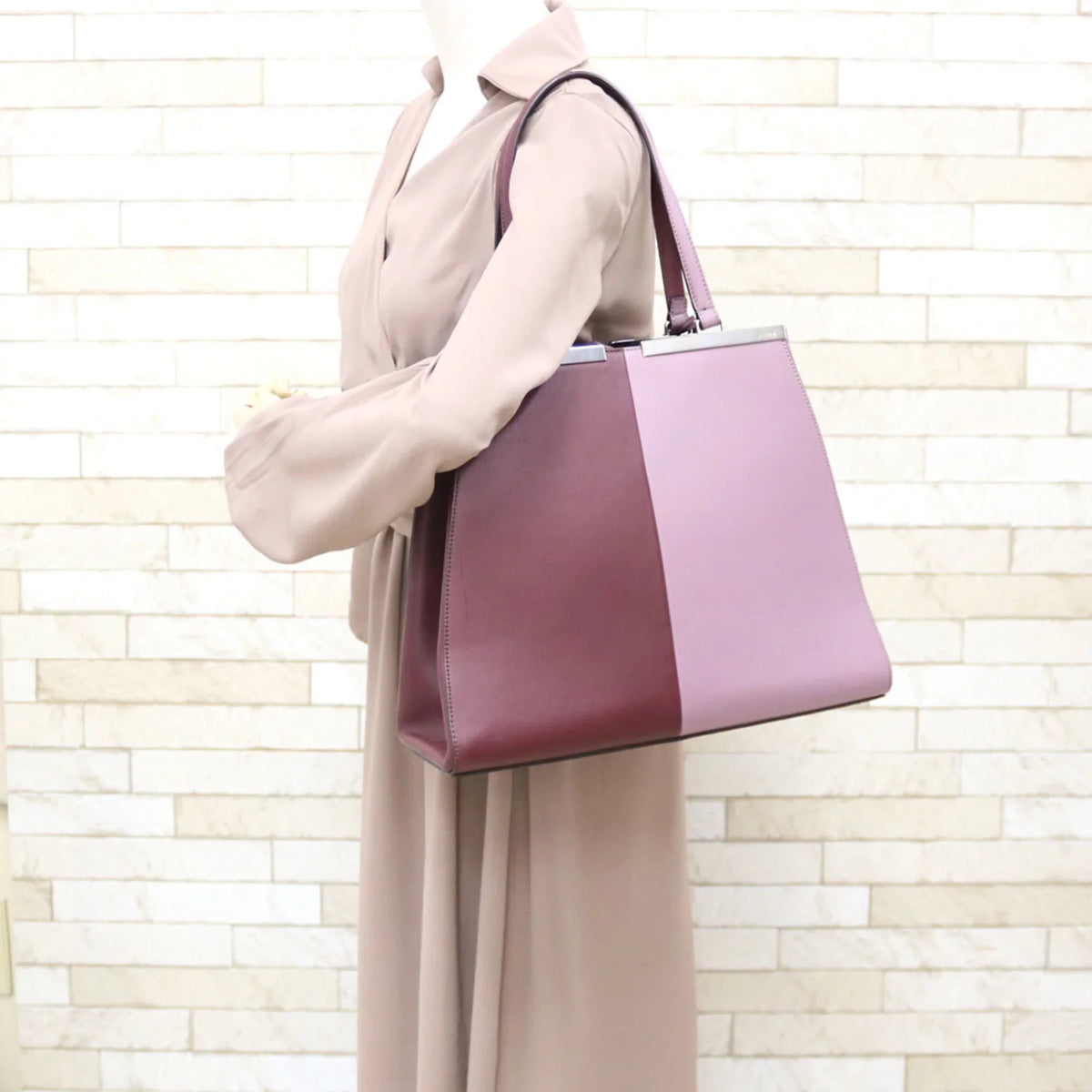 (Fair) Women's Leather Shoulder Pink Bag FENDI Fendi Pre-Owned