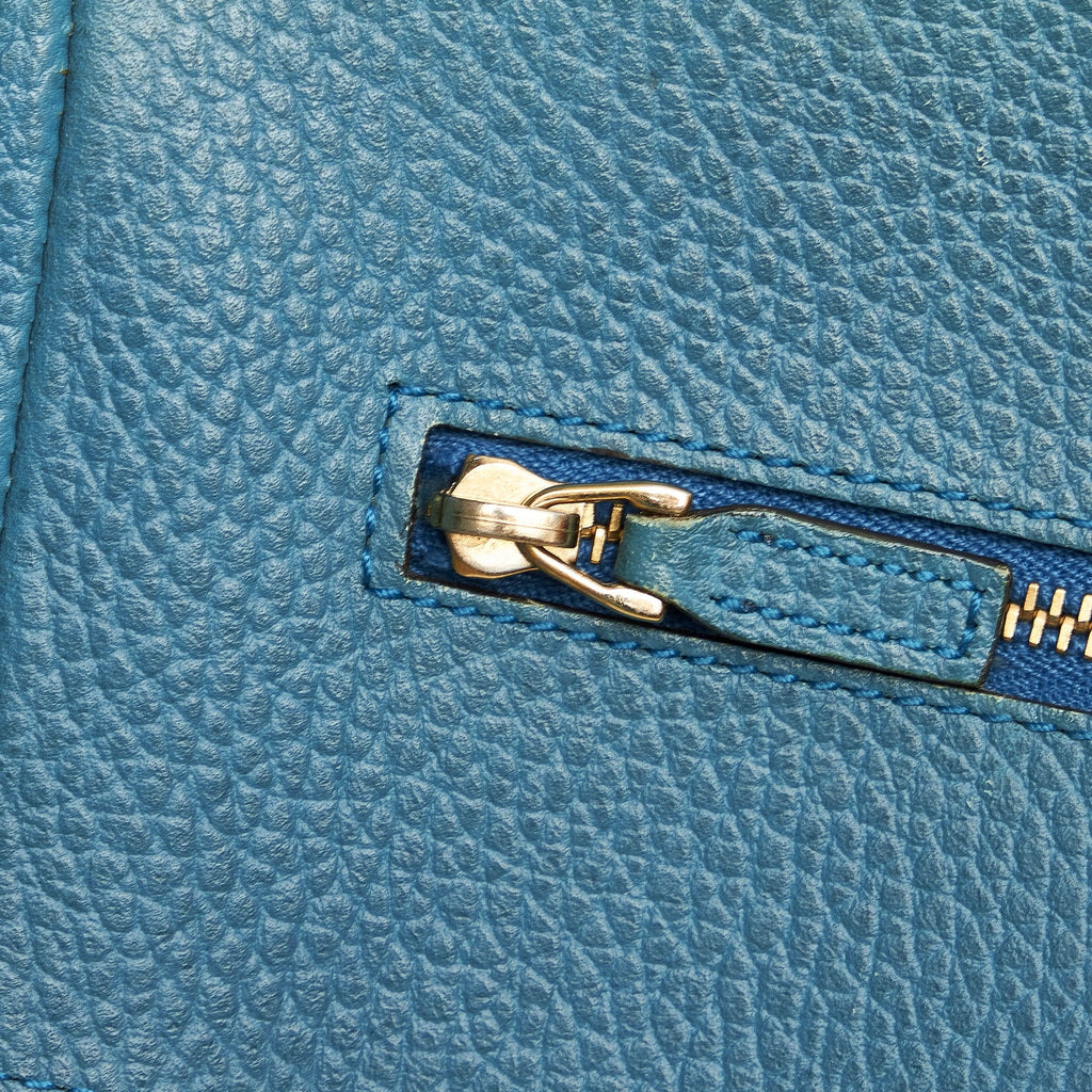 Authenticated Blue Gucci Pre-Owned Leather Swing Medium (Good) Bag Women Tote Calf
