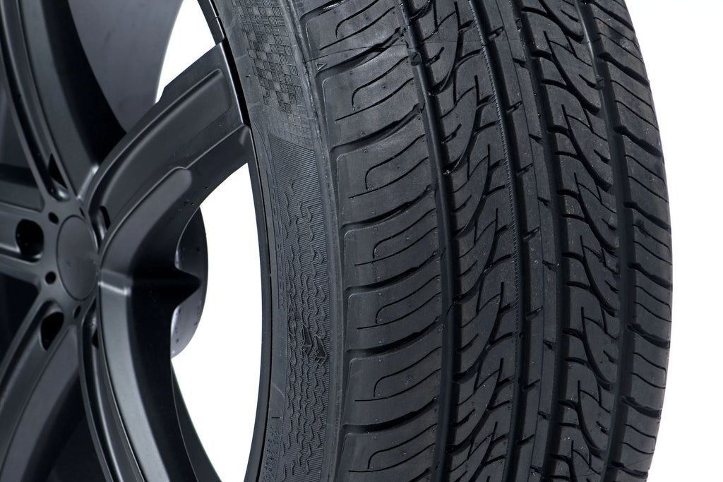 S 787 215/75-14 Classic 98 Vercelli Tire